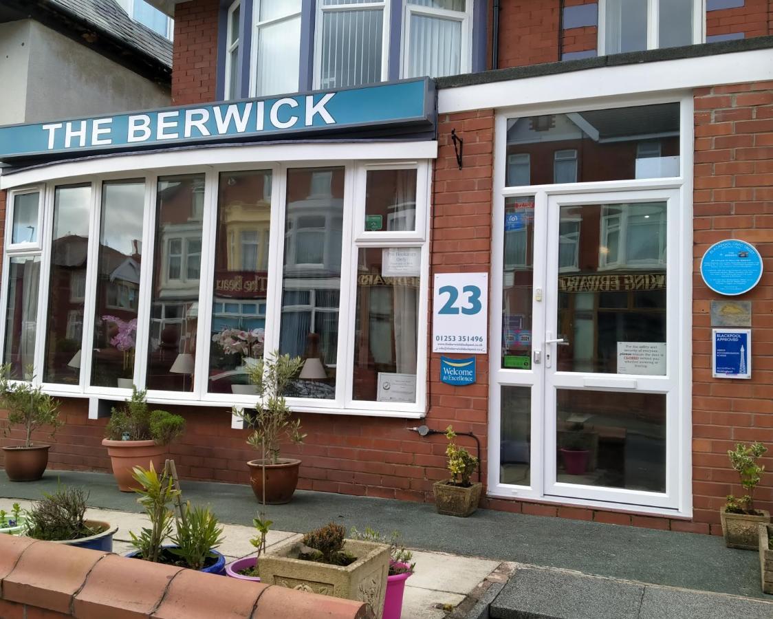 The Berwick - Over 40's Only Pensión 3*
